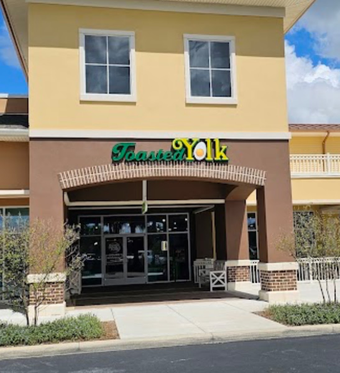 The Toasted Yolk Cafe